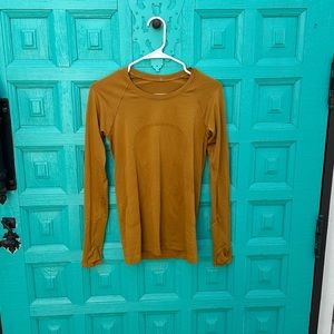 Lululemon swiftly tech long sleeve